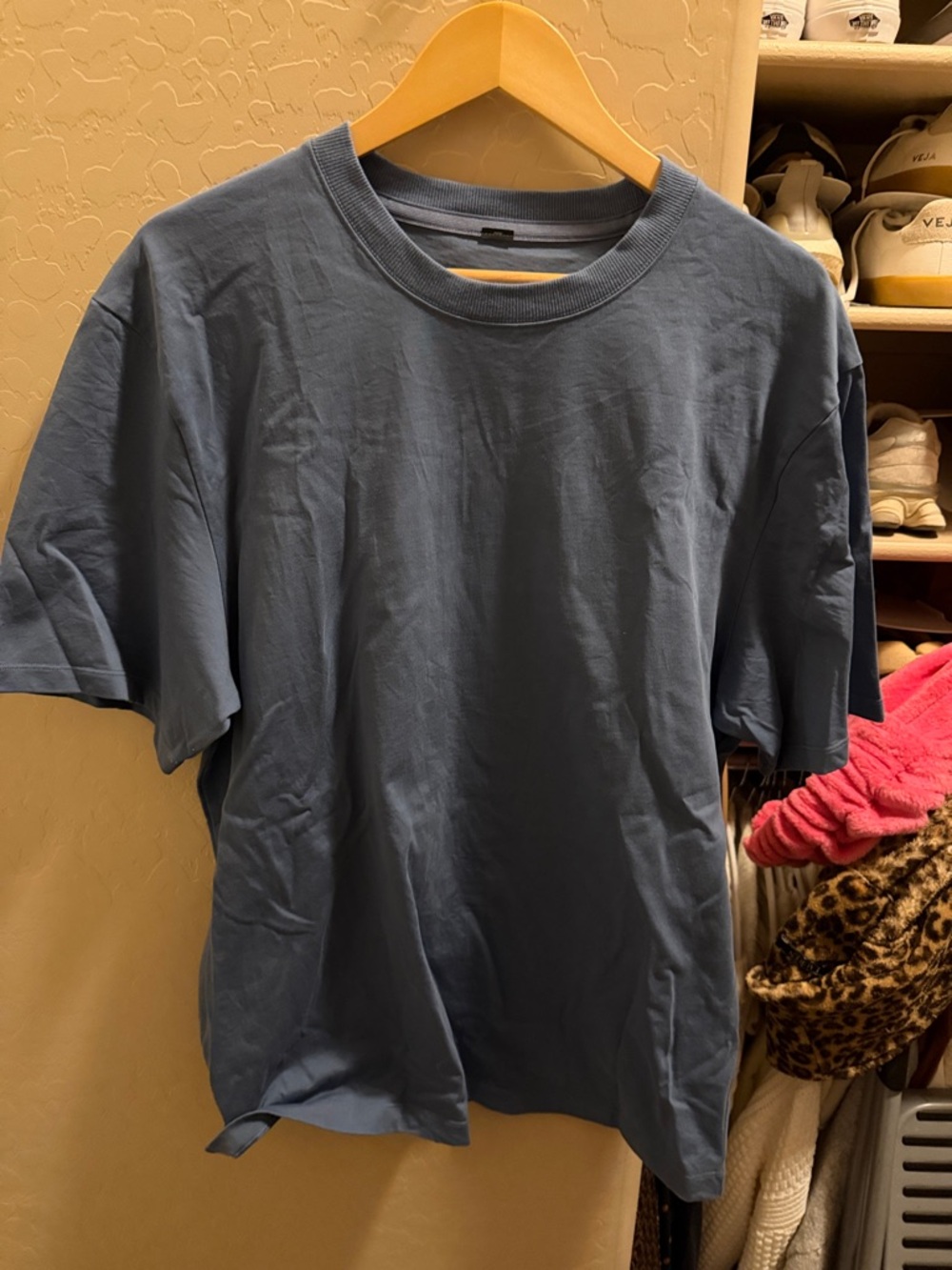 Lululemon Mens Heavyweight Cotton T-Shirt *Like New Condition*